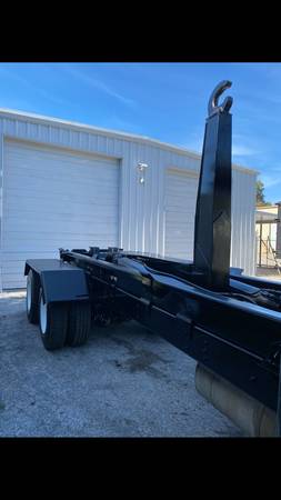 2005 INTERNATIONAL WORKSTAR 7600 HOOKLIFT (ROLL OFF) TRUCK - cars &... for sale in TAMPA, FL – photo 6