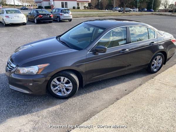 2011 HONDA ACCORD LX-P SEDAN AT - - by dealer for sale in Hickory, NC – photo 3