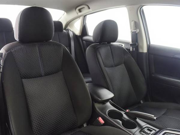 2016 Nissan Sentra SR Sedan 4D sedan BLACK - FINANCE ONLINE for sale in Round Rock, TX – photo 5