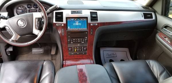 2008 CADILLAC ESCALADE**LOADED**NEW TIRES** for sale in LAKEVIEW, MI – photo 8