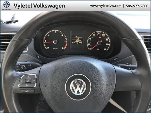 2011 Volkswagen Jetta Sedan sedan 4dr Manual TDI w/Nav - Volkswagen... for sale in Sterling Heights, MI – photo 20