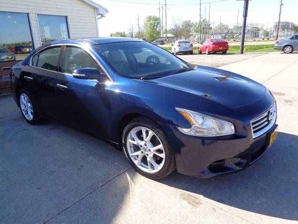 2012 Nissan Maxima 4dr Sdn V6 CVT 3 5 S - - by dealer for sale in Marion, IA – photo 16
