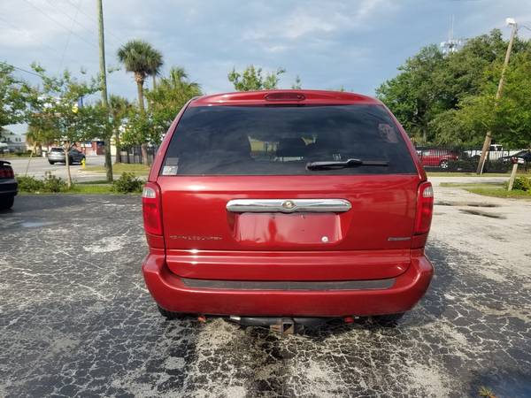 2005 Chrysler Town and Country (One Owner) - 2800 Cash - cars & for sale in Daytona Beach, FL – photo 13