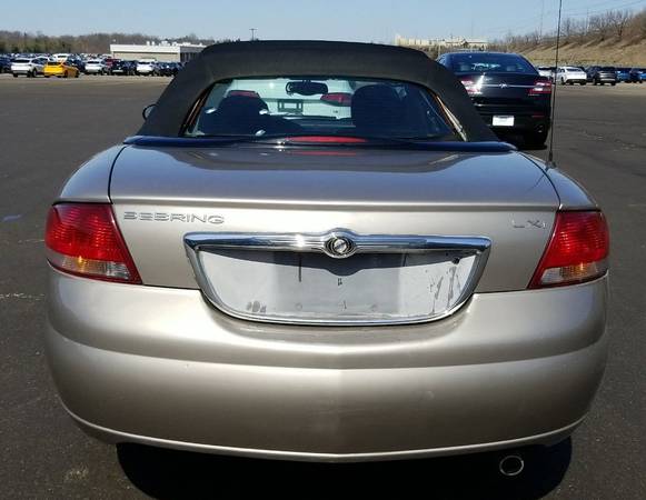 2002 CHRYSLER SEBRING LXi CONVERTIBLE, 2 7L V6, clean, runs good for sale in Coitsville, OH – photo 13