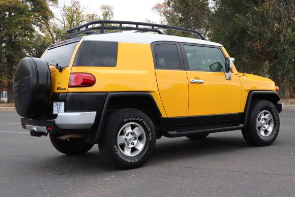 2008 Toyota FJ Cruiser 4x4 4WD Base SUV - cars & trucks - by dealer... for sale in Longmont, CO – photo 4