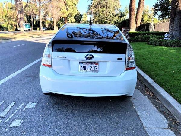 2010 Toyota Prius III III 4dr Hatchback - cars & trucks - by dealer... for sale in Los Angeles, CA – photo 2