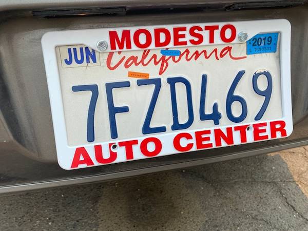 2010 FORD FOCUS, 4DR (GRAY) GAS SAVER!! - cars & trucks - by dealer... for sale in Modesto, CA – photo 9