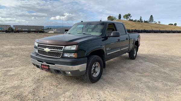 2005 Chevrolet Silverado 2500 HD Crew Cab - Financing Available! for sale in Kalispell, MT – photo 2