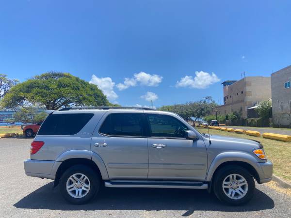 2004 Toyota Sequoia Limited - - by dealer - vehicle for sale in Wake Island, HI – photo 4