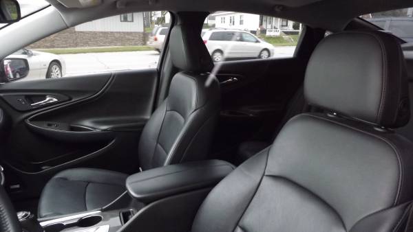 2016 Chevy Malibu LT * 1 Owner * Factory Warranty * Loaded * SHARP!! for sale in Carroll, IA – photo 10