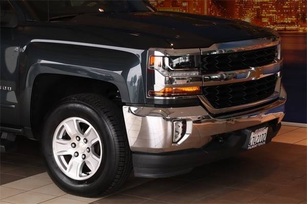 *2017* *Chevrolet* *Silverado 1500* *LT* - cars & trucks - by dealer... for sale in Fremont, CA – photo 2