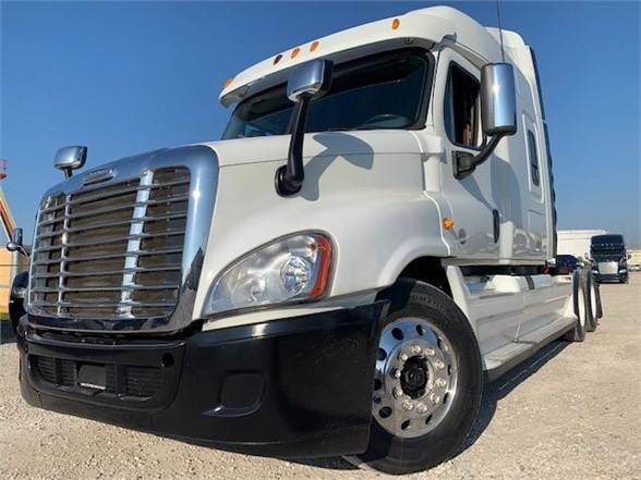 2013 FREIGHTLINER CASCADIA 125 ** FINANCING AVAILABLE ** for sale in Houston, TX – photo 3