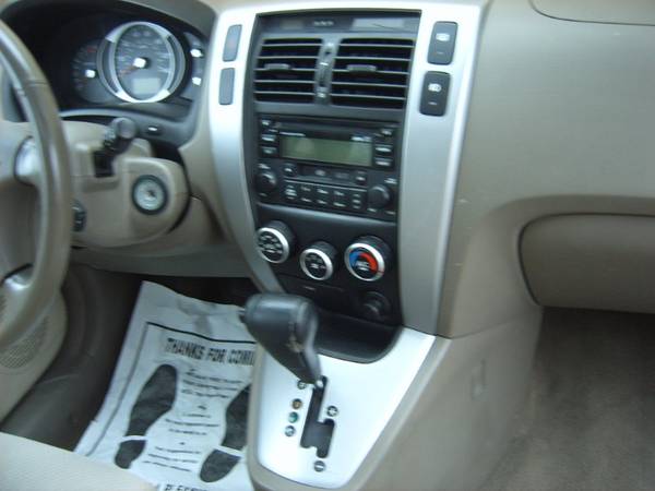 2008 Hyundai Tucson SE 2.7 4WD - cars & trucks - by dealer - vehicle... for sale in Fogelsville, PA – photo 19