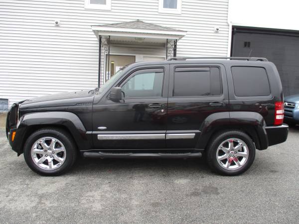 2012 JEEP LIBERTY SPORT LEATHER 100K MILES - - by for sale in Providence, RI – photo 6
