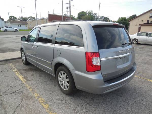 2013 CHRYSLER TOWN & COUNTRY TOURING for sale in Hobart, IN – photo 6