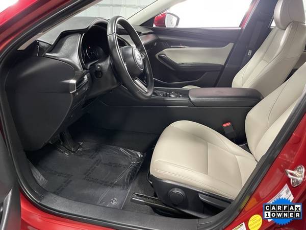2019 MAZDA Mazda3 Select Compact Sedan Backup Camera - cars for sale in Parma, NY – photo 11
