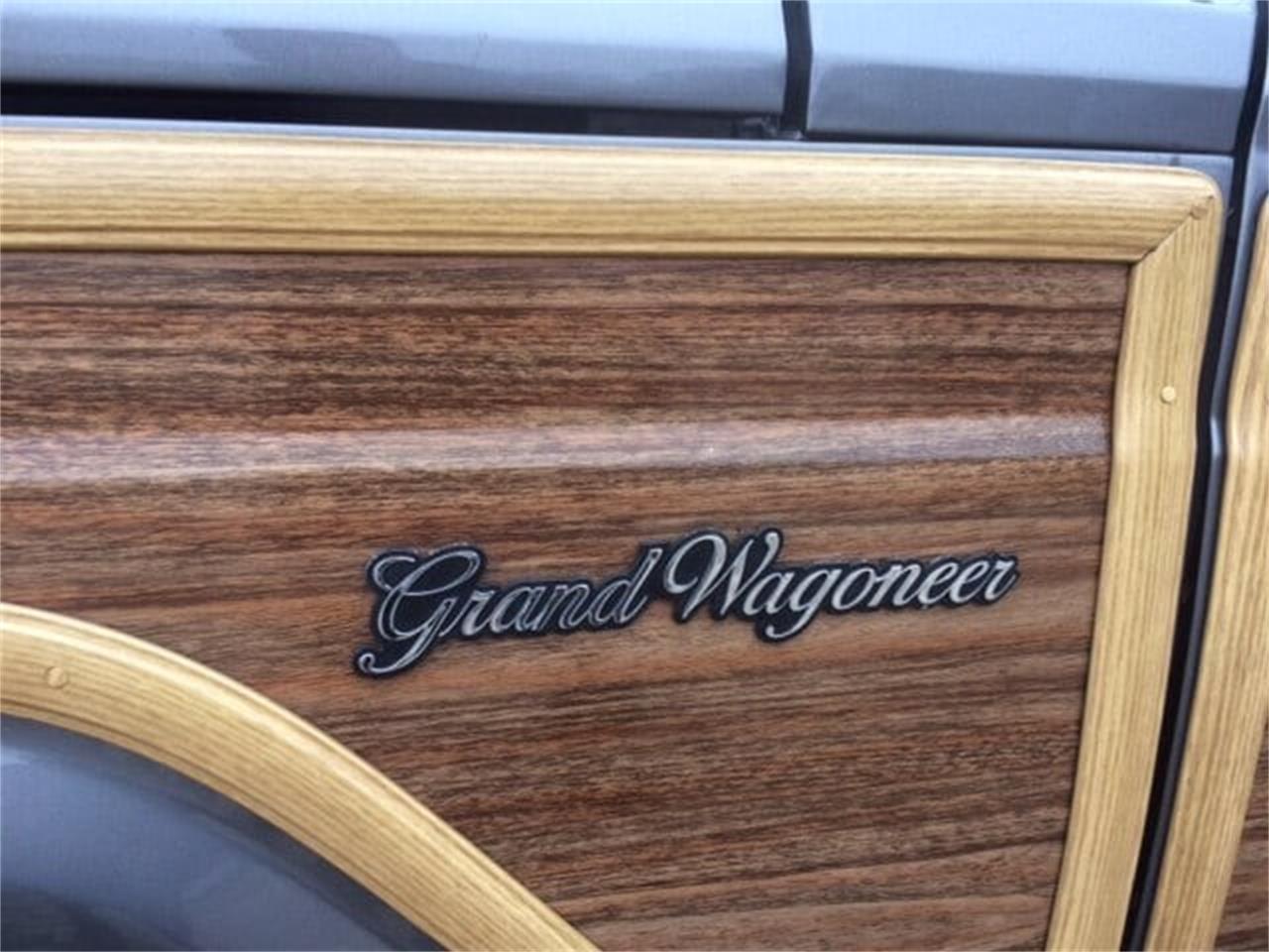 1989 Jeep Grand Wagoneer for sale in Milford, OH – photo 10