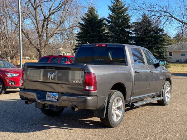🔥 2016 RAM 1500 HEMI Sport (ONLY 88K MILES) - cars & trucks - by... for sale in Cottage Grove, WI – photo 6