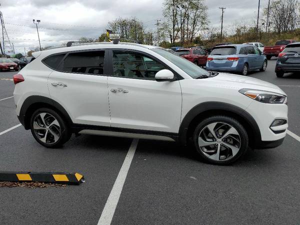 !!!2017 Hyundai Tucson Limited AWD!!! NAV/Blind Spot/Infinity Stereo... for sale in Lebanon, PA – photo 8