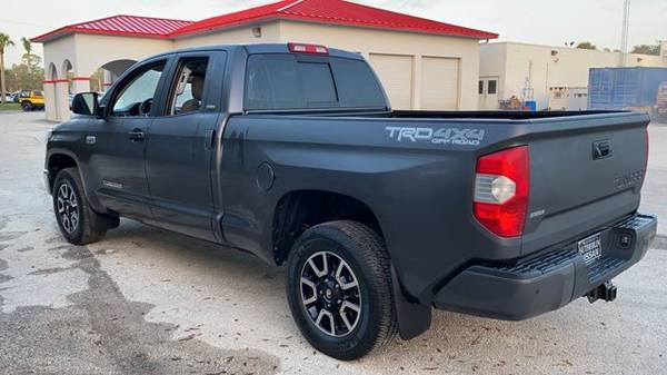 2018 Toyota Tundra 4WD SR5 pickup Gray - cars & trucks - by dealer -... for sale in Vero Beach, FL – photo 5
