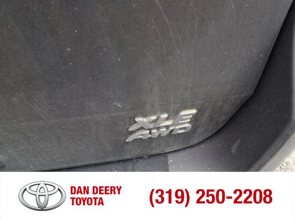 2014 Toyota Sienna XLE Predawn Gray Mica - - by dealer for sale in Cedar Falls, IA – photo 8