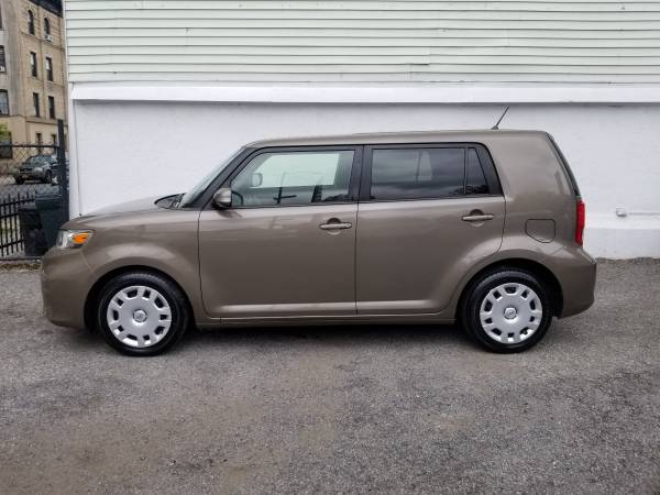 2012 Scion xB Wagon LOW 20k Mile Automatic WARRANTY Inspected for sale in Brooklyn, NY – photo 3