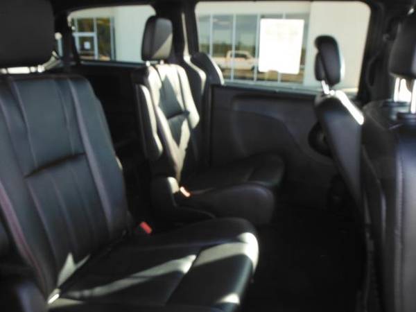 2018 Dodge Grand Caravan mini-van GT Wagon - Granite Pearlcoat for sale in Waynesboro, GA – photo 15