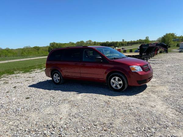 2010 Dodge Grand Caravan - - by dealer - vehicle for sale in New Bloomfield, MO – photo 6