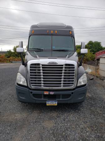 Tractor trailer for sale in Lehigh Valley, PA – photo 4