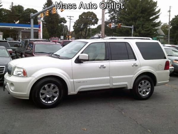 2004 Lincoln Navigator 4dr 4WD Luxury for sale in Worcester, MA – photo 5