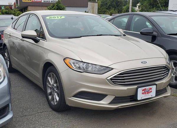 2017 Ford Fusion SE 4dr Sedan EVERYONE IS APPROVED! for sale in Salem, MA – photo 2