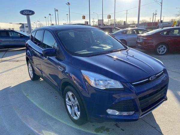 2015 Ford Escape SUV SE - Ford Deep Impact Blue - cars & trucks - by... for sale in St Clair Shrs, MI – photo 2