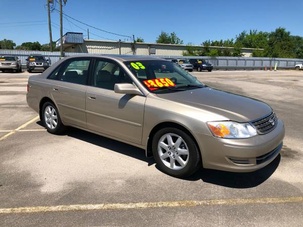 2003 Toyota Avalon XL - - by dealer - vehicle for sale in Hueytown, AL – photo 3