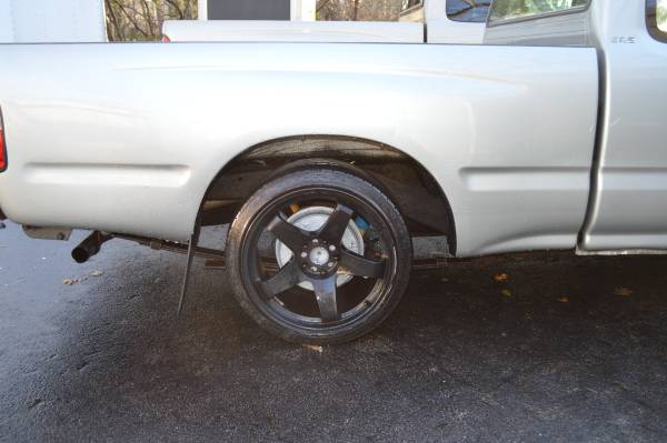 2004 TACOMA SR 5 lowered - cars & trucks - by owner - vehicle... for sale in Naperville, IL – photo 6