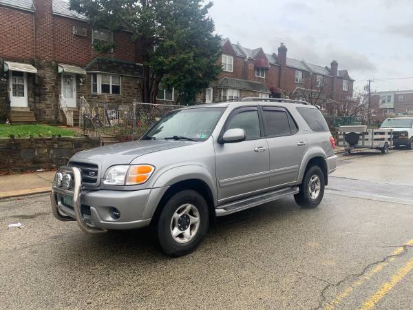 2002 Toyota Sequoia SR5 $6,500 - cars & trucks - by owner - vehicle... for sale in Philadelphia, PA – photo 7