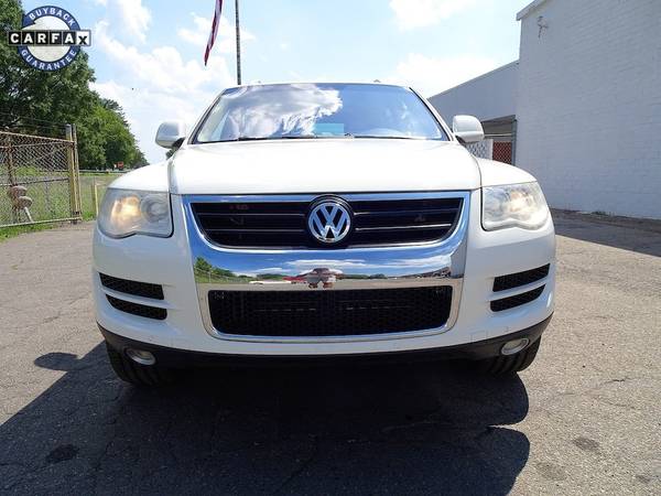Volkswagen Touareg VW TDI Diesel 4x4 SUV Leather Tow Package Clean for sale in Lynchburg, VA – photo 8