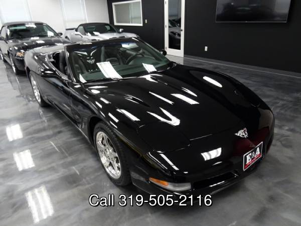 2003 Chevrolet Corvette Convertible 50th Anniversary Edition - cars for sale in Waterloo, IA – photo 2