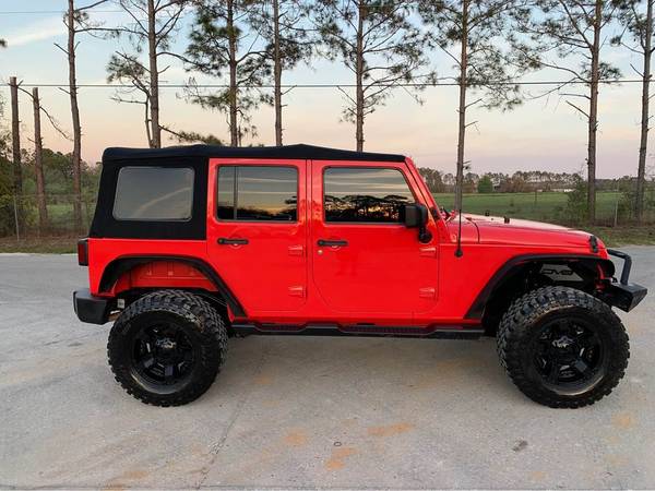 2013 Jeep Wrangler Unlimited JKU 4x4 - - by dealer for sale in Clermont, FL – photo 2