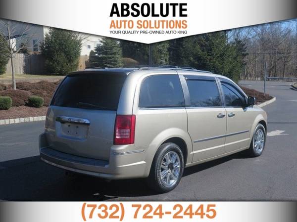 2008 Chrysler Town Country Limited 4dr Mini Van - - by for sale in Hamilton, NJ – photo 12