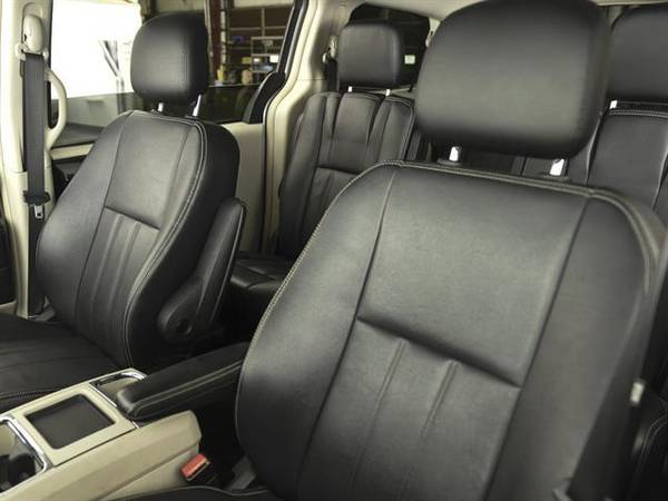 2014 Chrysler Town and Country Touring Minivan 4D mini-van Silver - for sale in Richmond , VA – photo 5