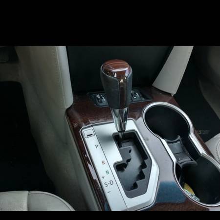 2012 Toyota Camry XLE V6 - - by dealer - vehicle for sale in Indianapolis, IN – photo 12