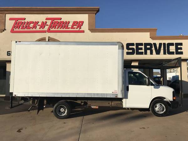2012 Chevrolet 3500 Box Truck 15' Gas Auto Loading Ramp 112K Miles for sale in Oklahoma City, OK – photo 2