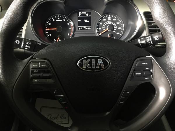 2018 Kia Forte LX Auto for sale in Bridgeview, IL – photo 22