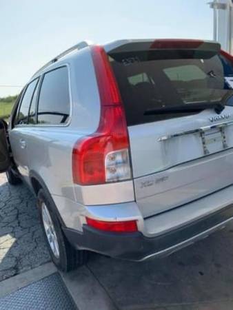 2008 Volvo XC90 - cars & trucks - by owner - vehicle automotive sale for sale in Mineral Wells, TX – photo 2