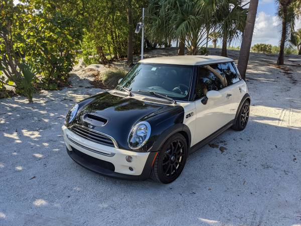 Mini Cooper S R53 - A lot of new parts and tires! - cars & trucks -... for sale in Boca Raton, FL – photo 9