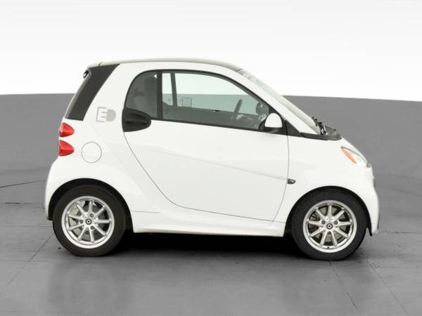 2016 smart fortwo electric drive Hatchback Coupe 2D coupe White - -... for sale in Dallas, TX – photo 13