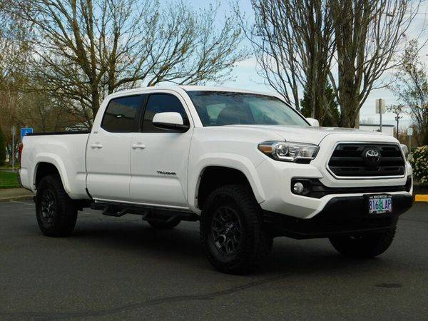 2018 Toyota Tacoma SR5 V6 4X4 / LONG BED /LIFTED / LOW MILES 4x4 SR5... for sale in Portland, OR – photo 2