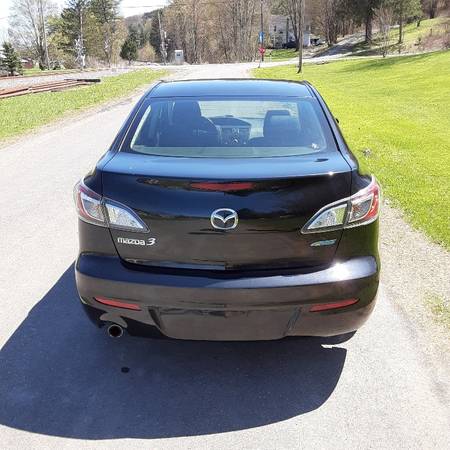 2013 mazda 3 i touring NO RUST! for sale in Whitney Point, PA – photo 9