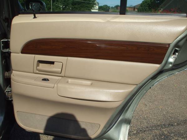 2004 MARQUIS 4DR+V-8+AUTO+COLD A/C+EXTRA NICE & CLEAN+RUNS/ DRIVES... for sale in Mannford, OK – photo 15