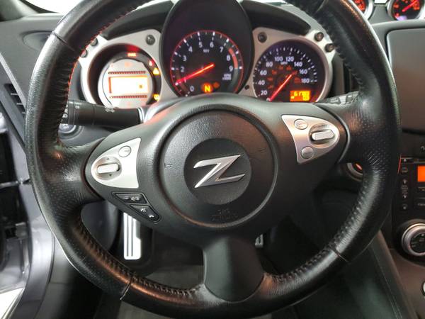 2013 Nissan 370Z Touring 1 Owner 6-Speed Manual Excellent Condition for sale in Jeffersonville, KY – photo 10